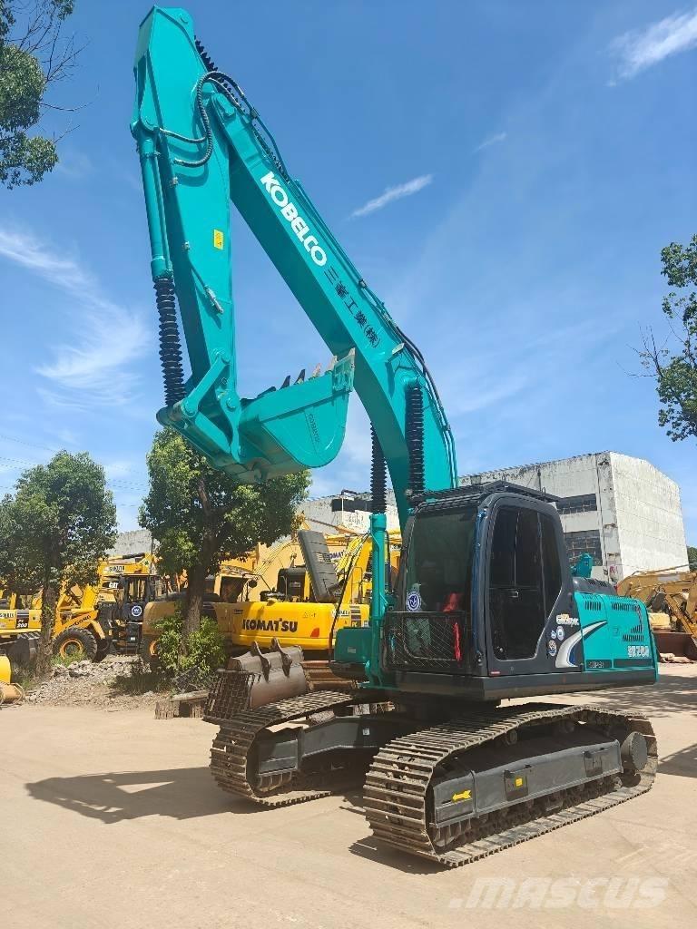 Kobelco SK 200 حفارات زحافة