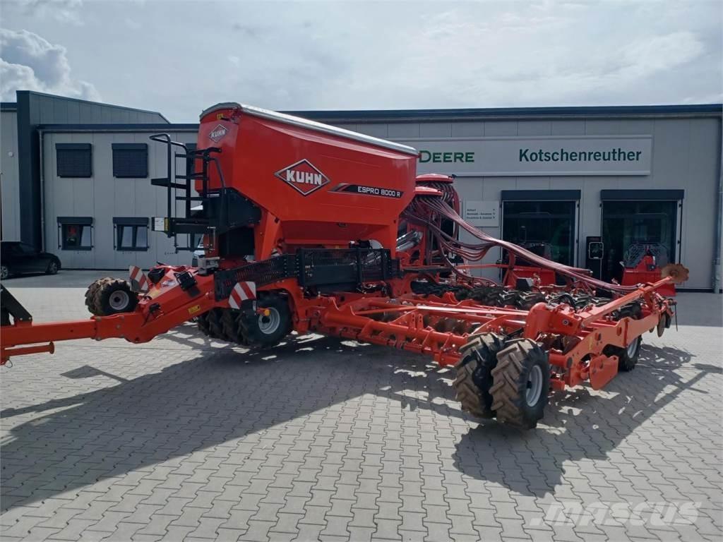 Kuhn Espro 8000 R مثاقيب مدمجة