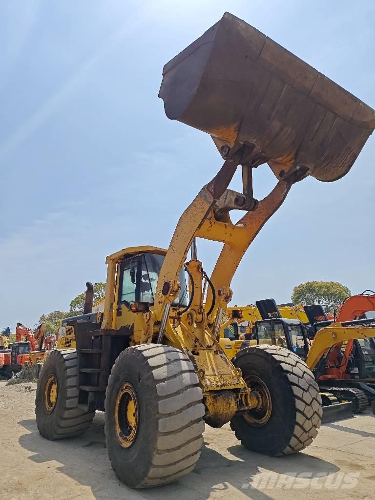 Komatsu WA 500 لوادر بعجل