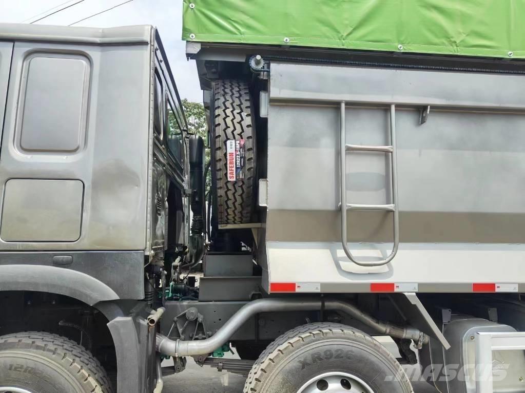 Howo 371 8x4 شاحنات قلابة