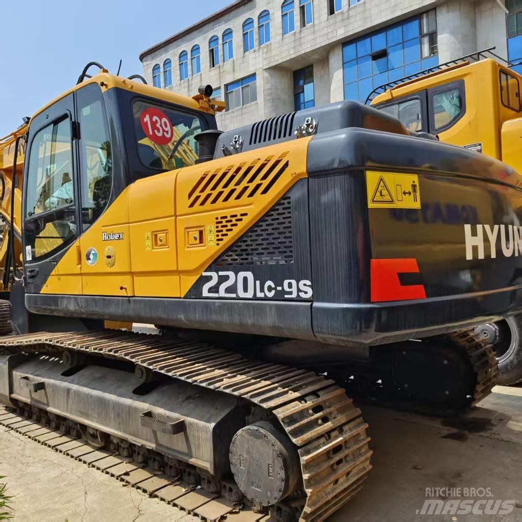 Hyundai 220lc-9s حفارات زحافة