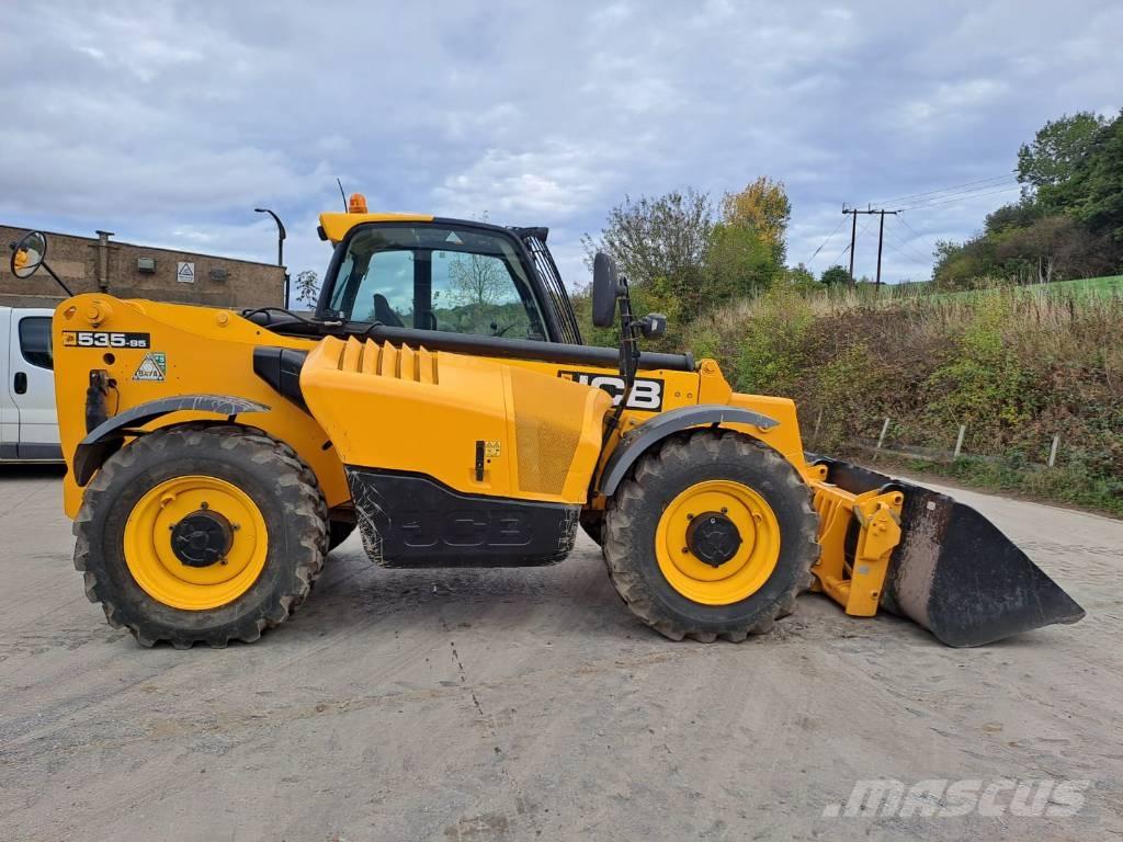 JCB 535-95 مناولات متداخلة