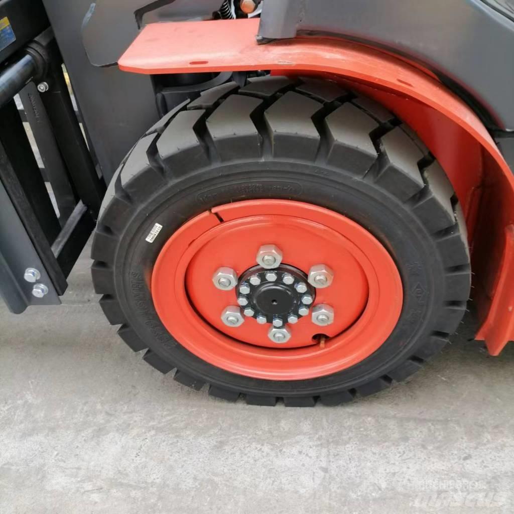 Linde H 30 D شاحنات الديزل
