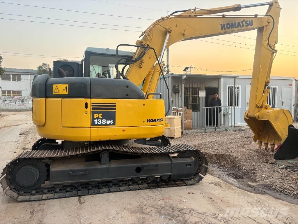 Komatsu PC 138 US حفارات وسط 7 طن - 12 طن