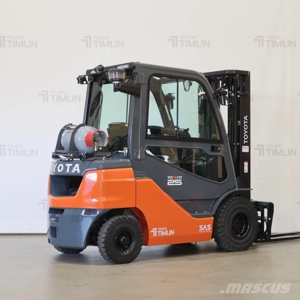 Toyota 02-8FGF25 شاحنات LPG