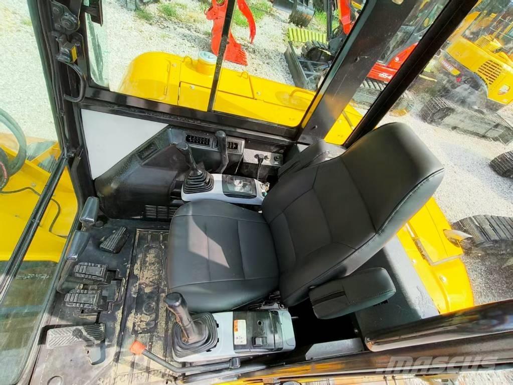 Komatsu PC 56-7 حفارات صغيرة أقل من 7 طن (حفارات صغيرة)