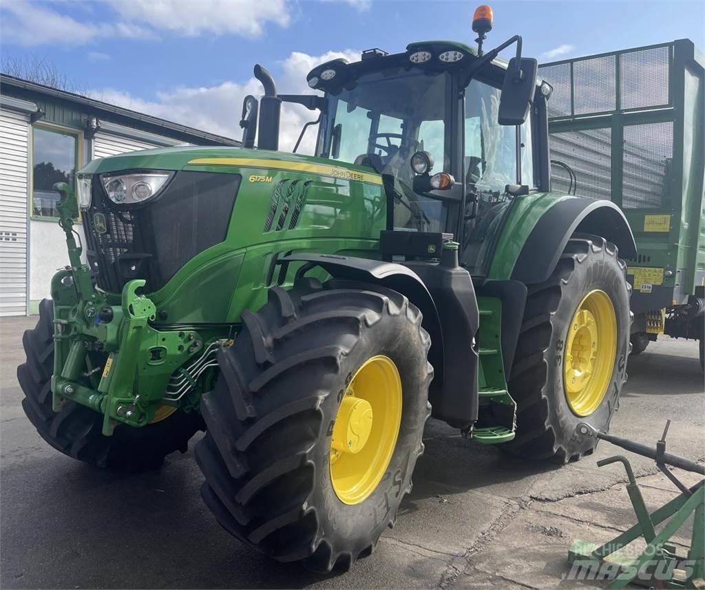 John Deere 6175 M الجرارات