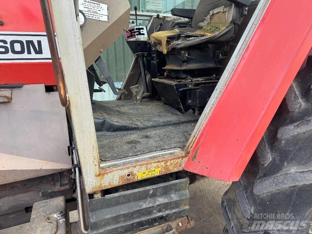 Massey Ferguson 2720 الجرارات