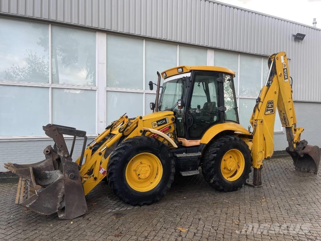 JCB 4 CX    2005 لوادر ذات جرافات عكسية