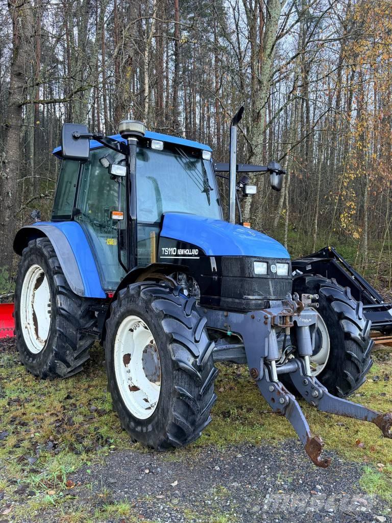 New Holland TS 110 الجرارات