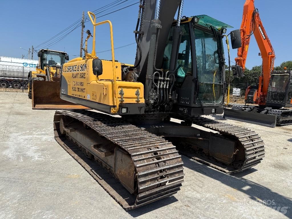 Volvo EC 160 C L حفارات زحافة