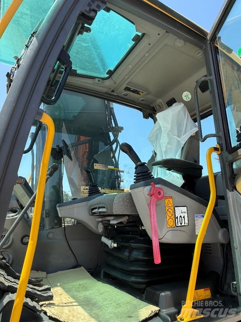 Volvo EC 160 C L حفارات زحافة