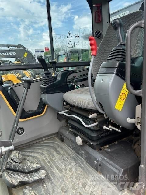 Volvo ECR 58 D حفارات صغيرة أقل من 7 طن (حفارات صغيرة)