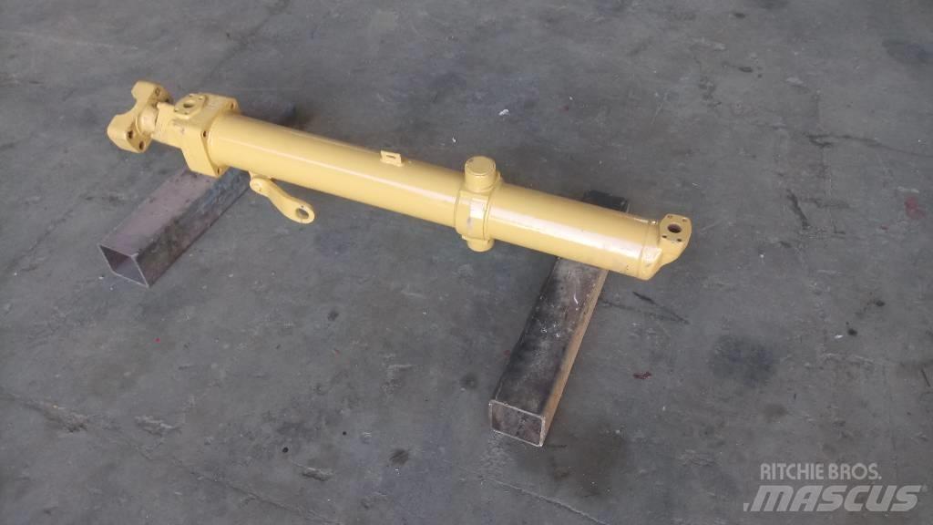 CAT D 6 H هيدروليات