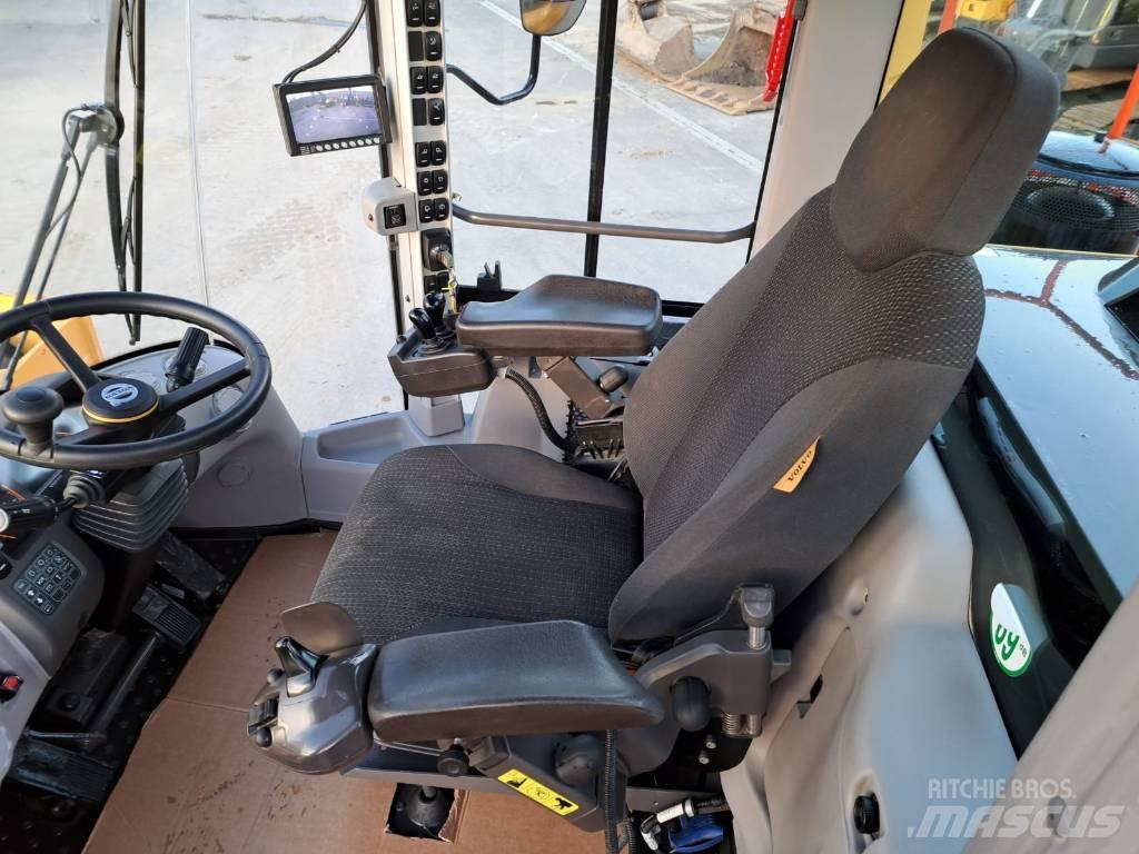Volvo L 150 H لوادر بعجل