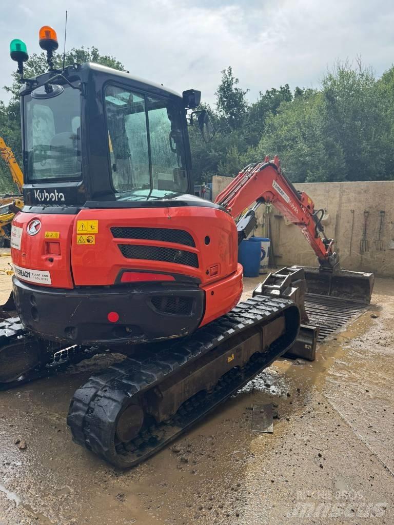 Kubota U 48-4 حفارات صغيرة أقل من 7 طن (حفارات صغيرة)