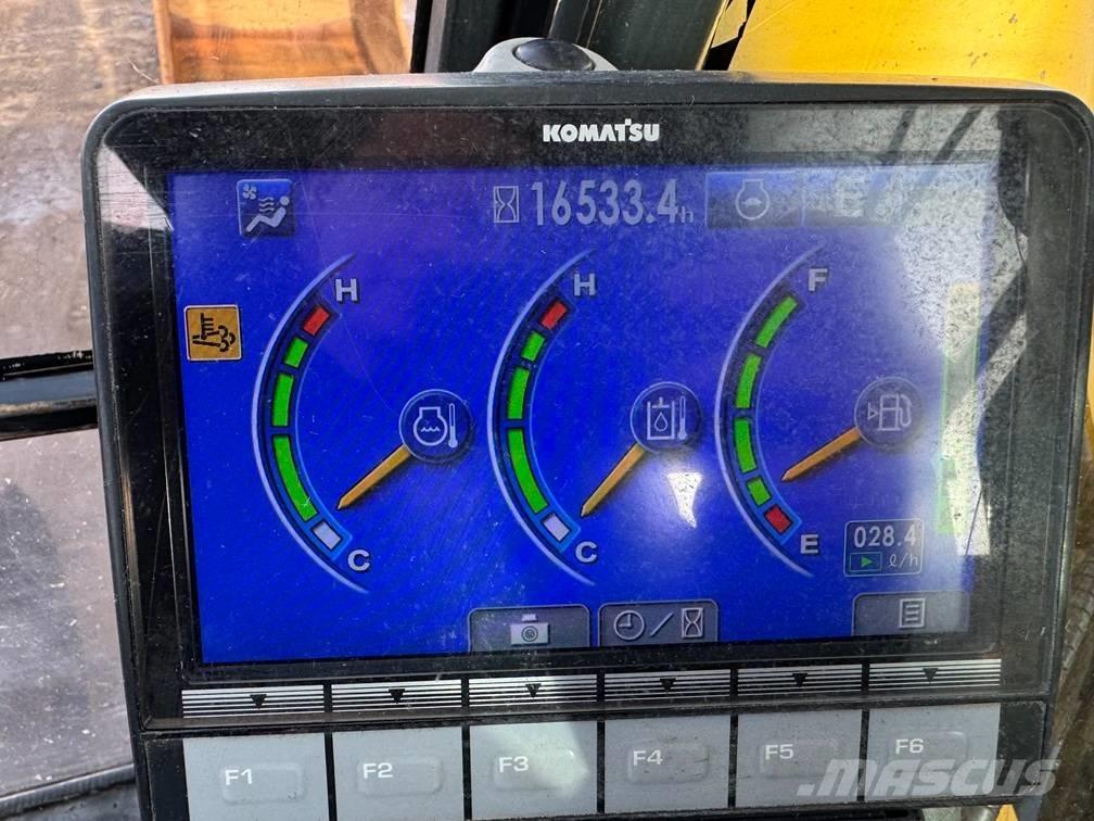 Komatsu PC 490 LC-10 حفارات زحافة