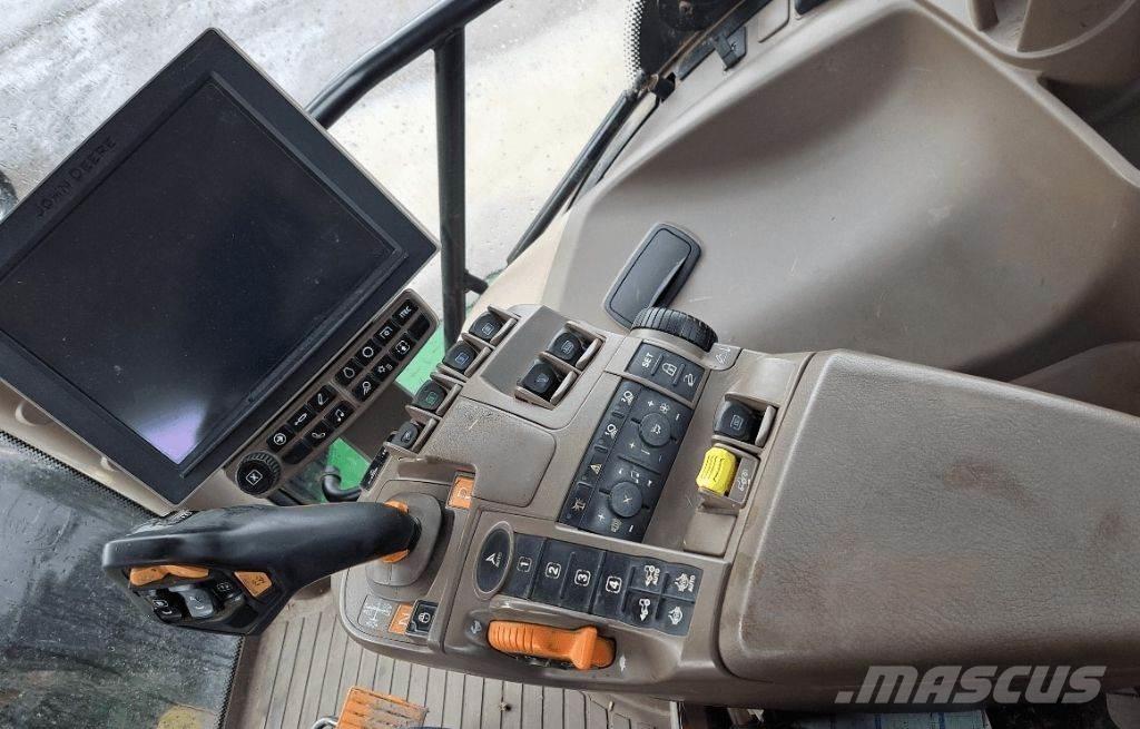 John Deere 6250R الجرارات