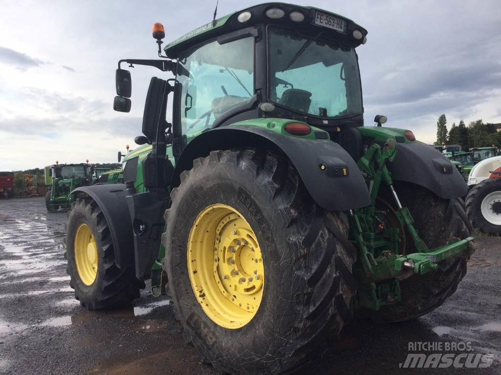 John Deere 6250R الجرارات