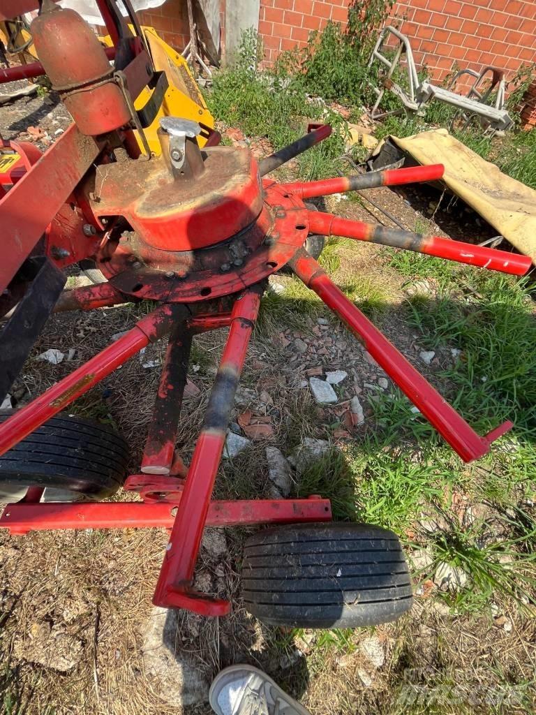Kuhn GA3801 GM مكابس وميبسات التبن
