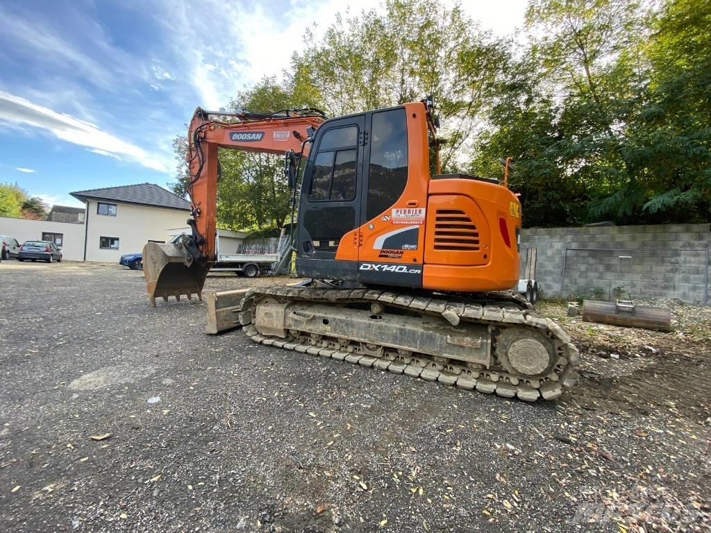 Doosan DX 140 LCR-5 حفارات زحافة
