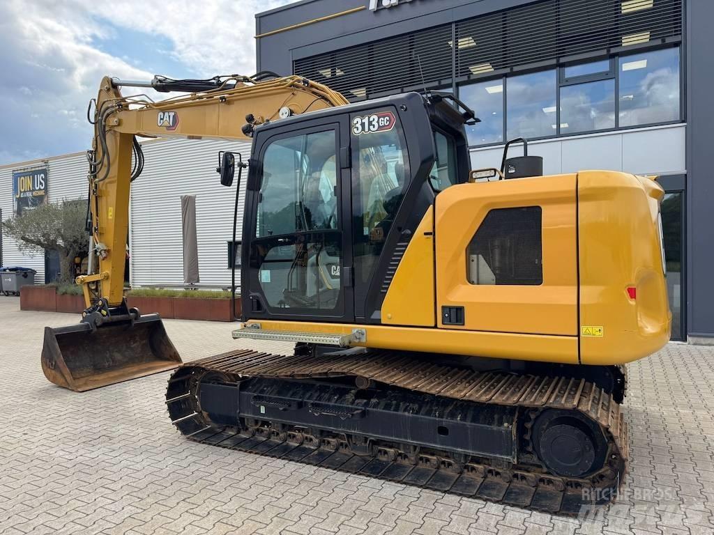 CAT 313GC حفارات زحافة