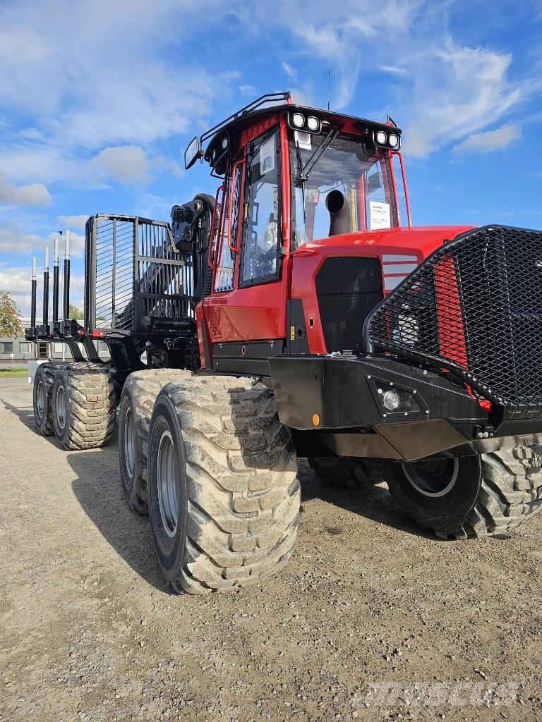 Komatsu 895 شاحنات