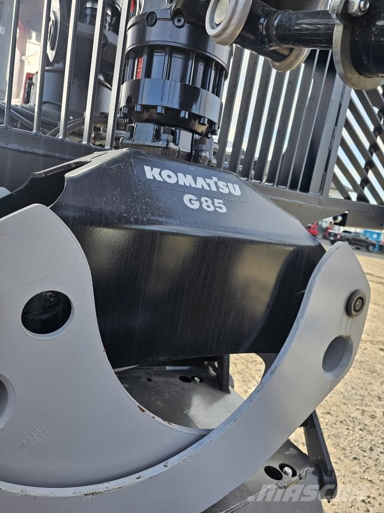 Komatsu 895 شاحنات