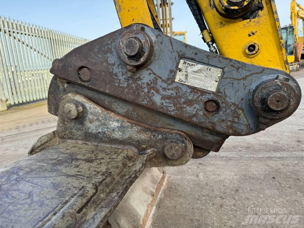 Komatsu PC80MR-5 حفارات صغيرة أقل من 7 طن (حفارات صغيرة)