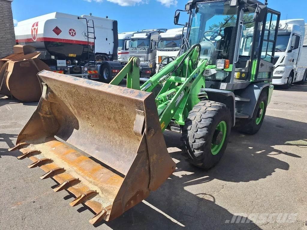 Yanmar V80 لوادر صغيرة