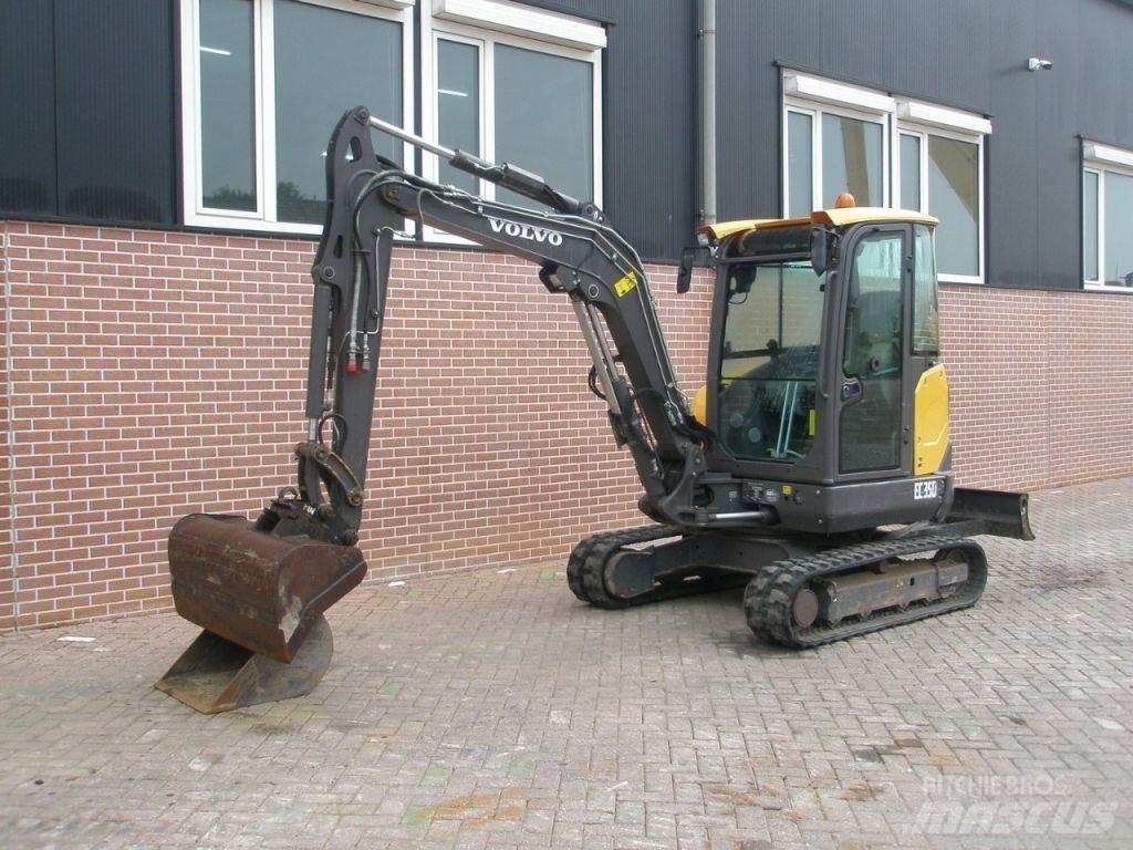 Volvo EC35D حفارات صغيرة أقل من 7 طن (حفارات صغيرة)