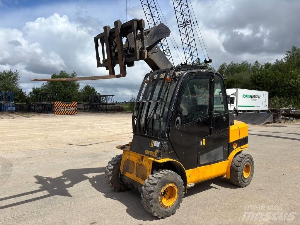 JCB TLT 35 شاحنات الديزل