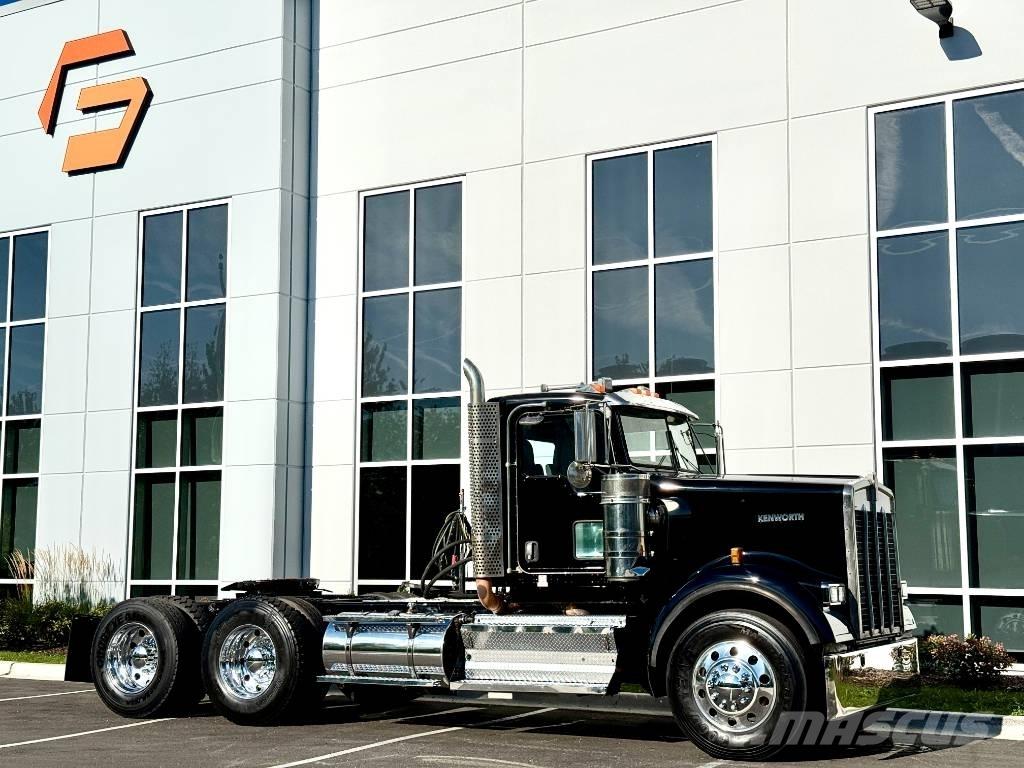 Kenworth W 900 وحدات الجر