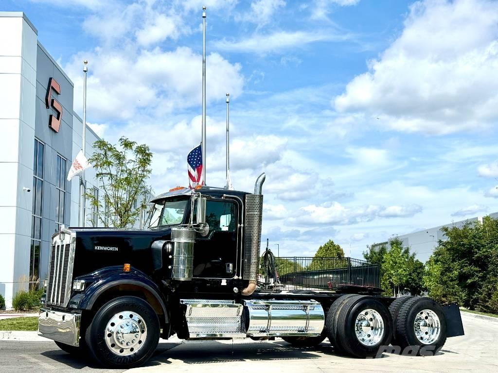 Kenworth W 900 وحدات الجر