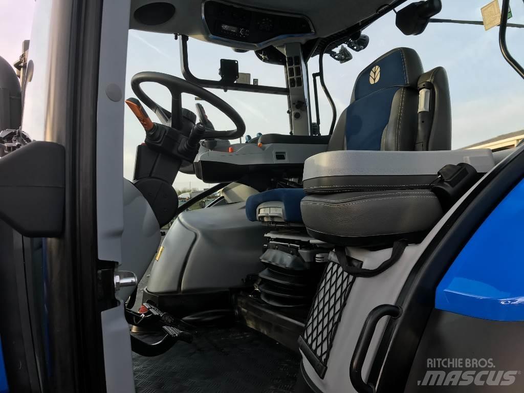 New Holland T5 120 الجرارات
