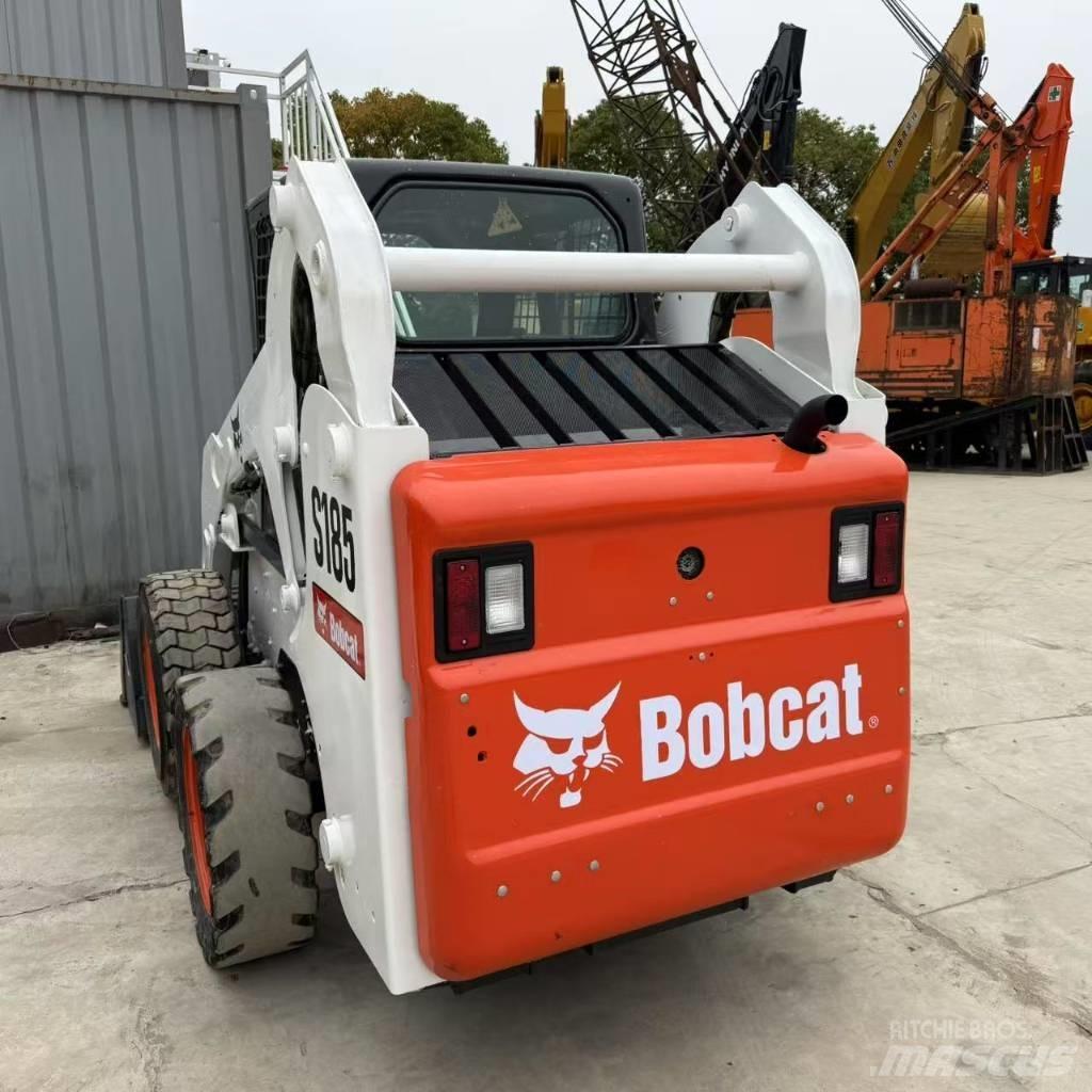 Bobcat S185 لوادر انزلاقية التوجيه