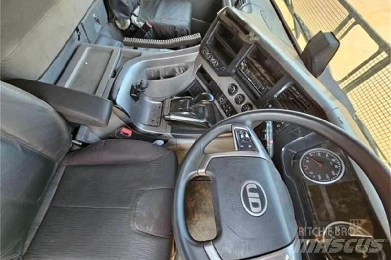 UD TRUCKS QUON شاحنات أخرى