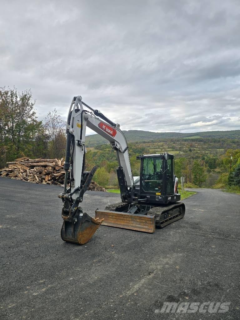 Bobcat E 88 R2 حفارات زحافة