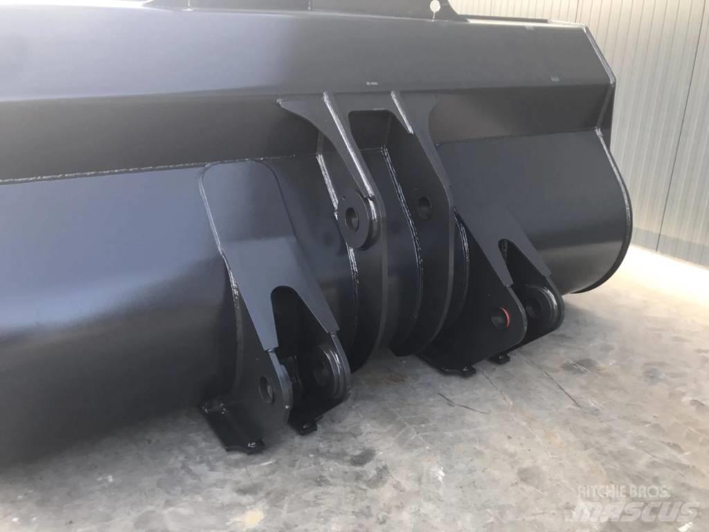 Volvo L180F دلاء