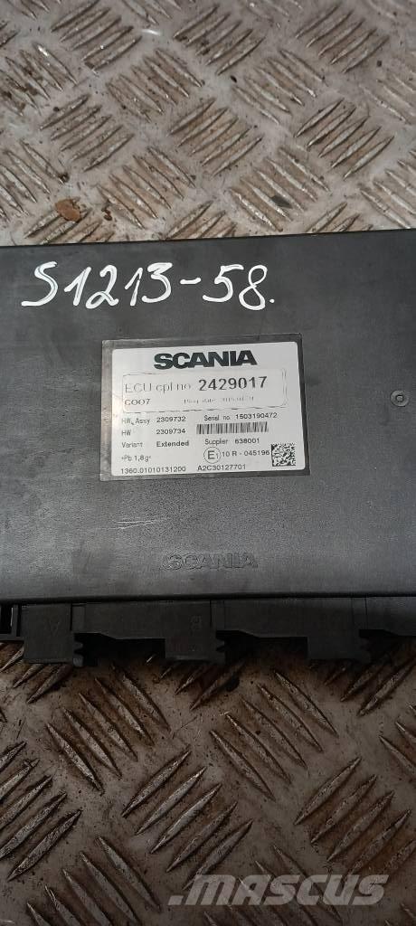 Scania R 440 PDE إلكترونيات