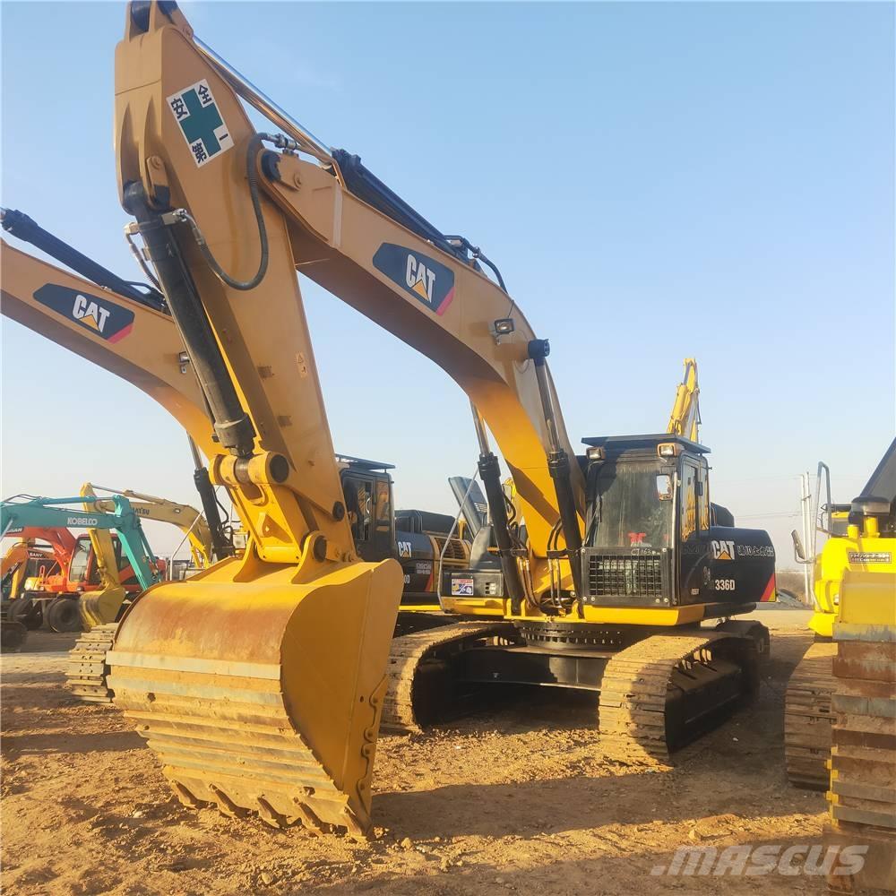 CAT 336D حفارات زحافة