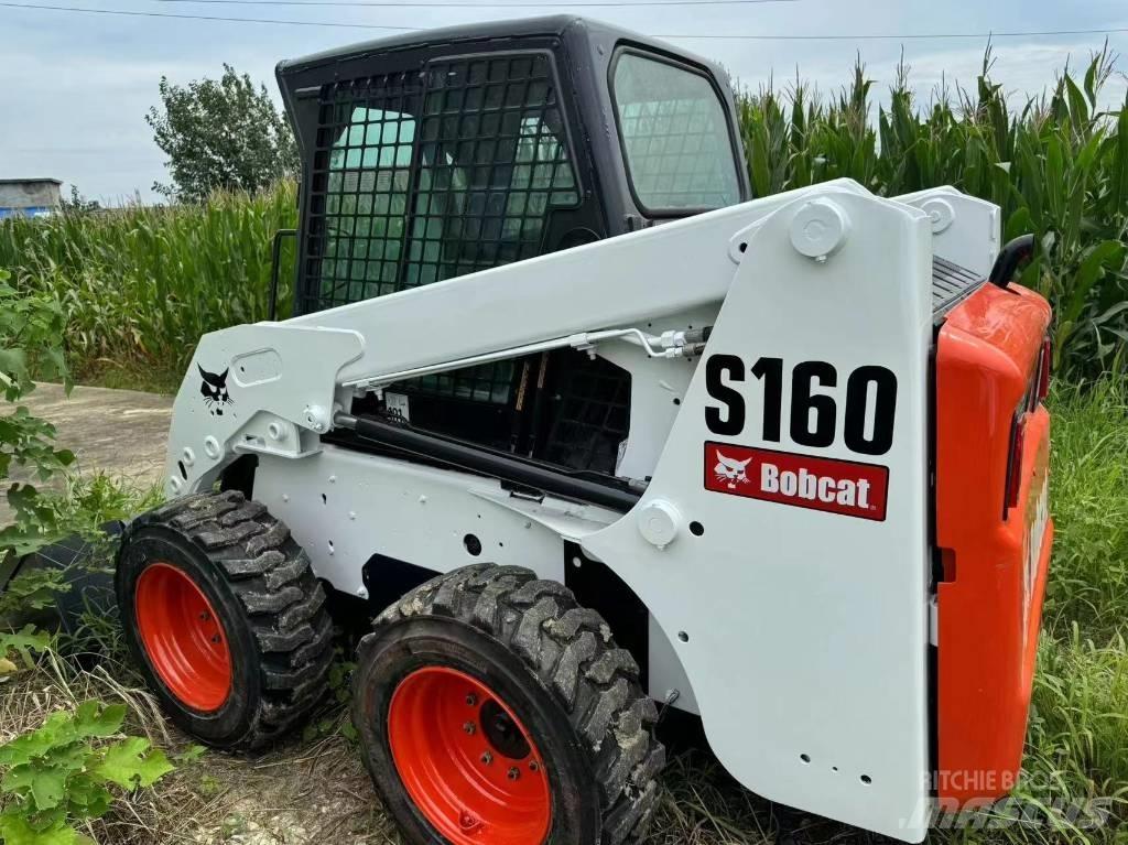 Bobcat S 160 لوادر انزلاقية التوجيه