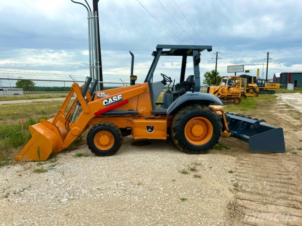 CASE 570 M XT لوادر بعجل
