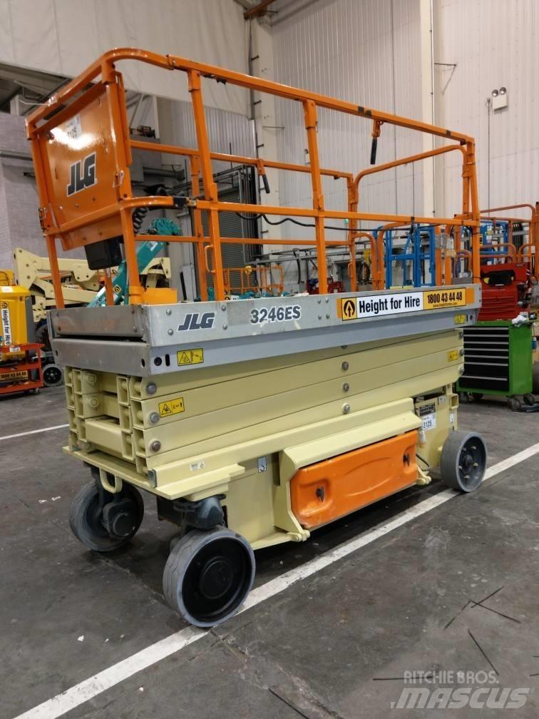 JLG ES 3246 رافعات مقصية الشكل