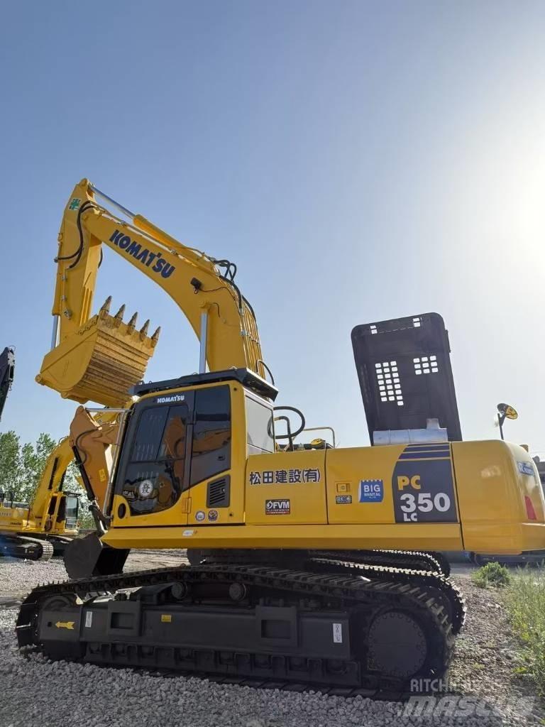 Komatsu 350LC-8 حفارات زحافة