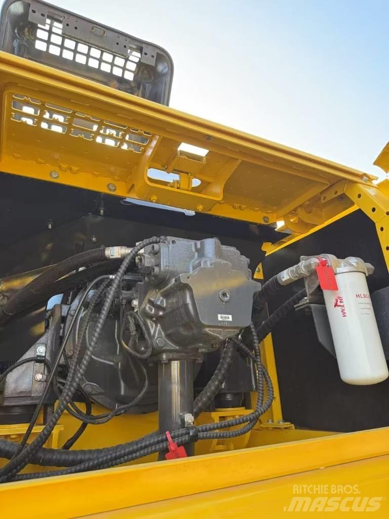Komatsu 350LC-8 حفارات زحافة