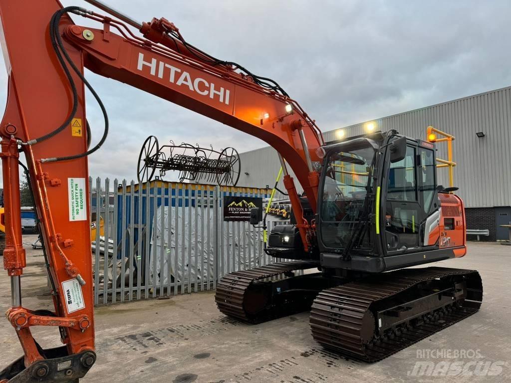 Hitachi ZX 130-7 حفارات زحافة