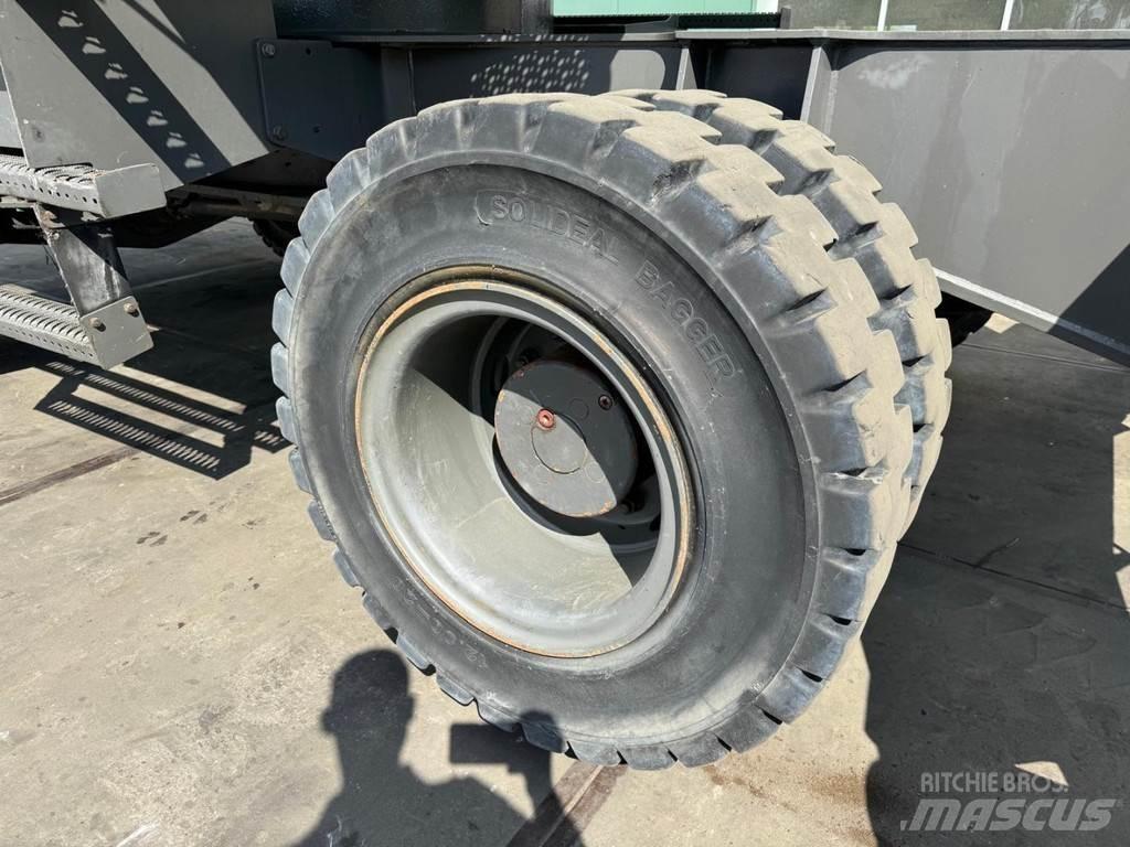 Sennebogen 835M D مناولات المخلفات / مناولات صناعية