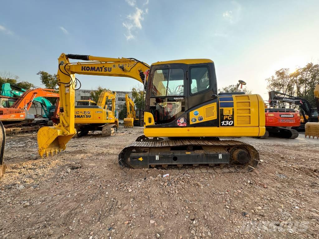Komatsu PC 130 حفارات زحافة