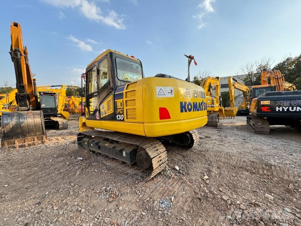 Komatsu PC 130 حفارات زحافة